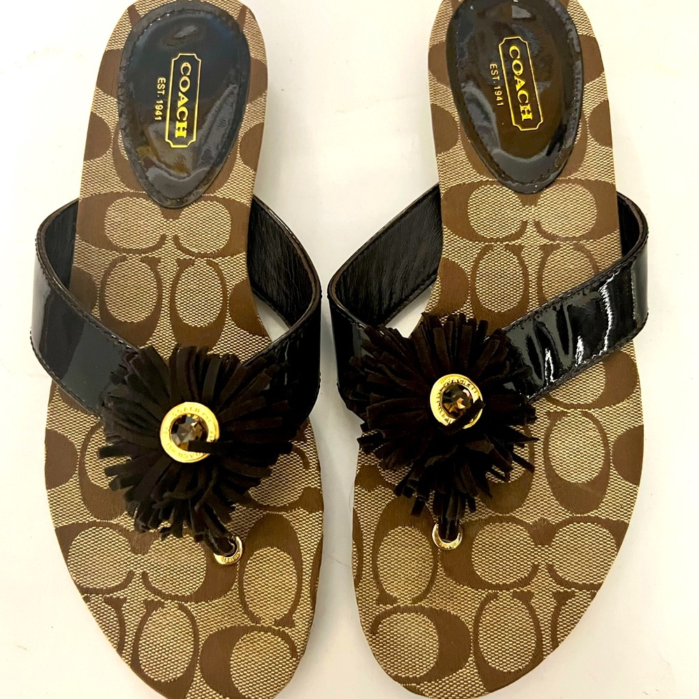Coach Pom Pom thong sandals size 9